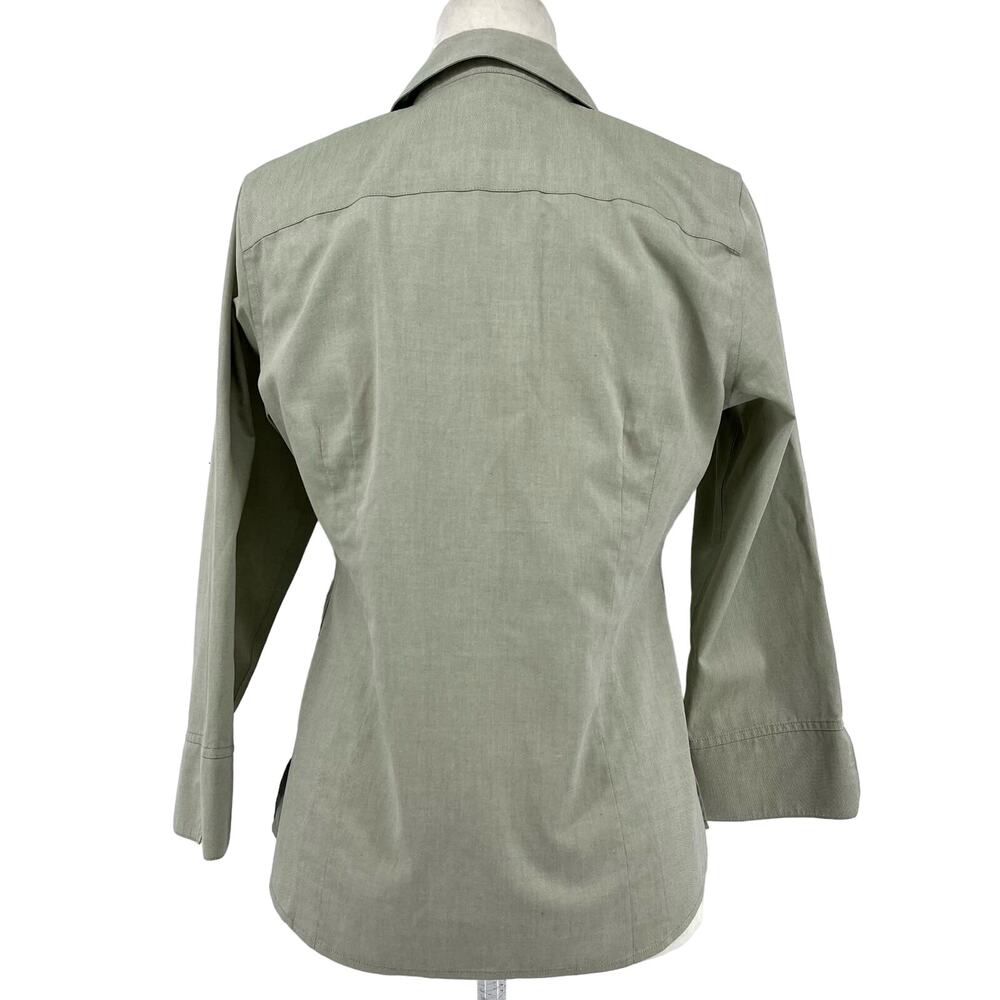 Foxcroft NYC Women's green Heritage Non-Iron Hidden Button Collared Blouse 8P - Picture 4 of 9